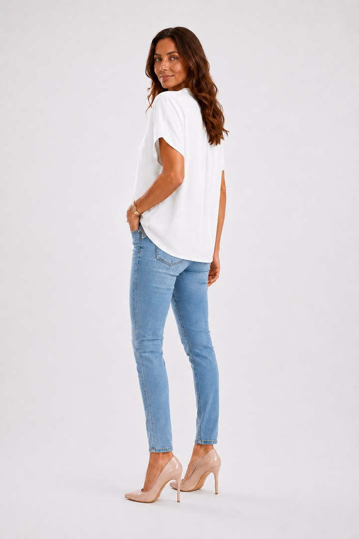AMELIA | Belly covering light blouse