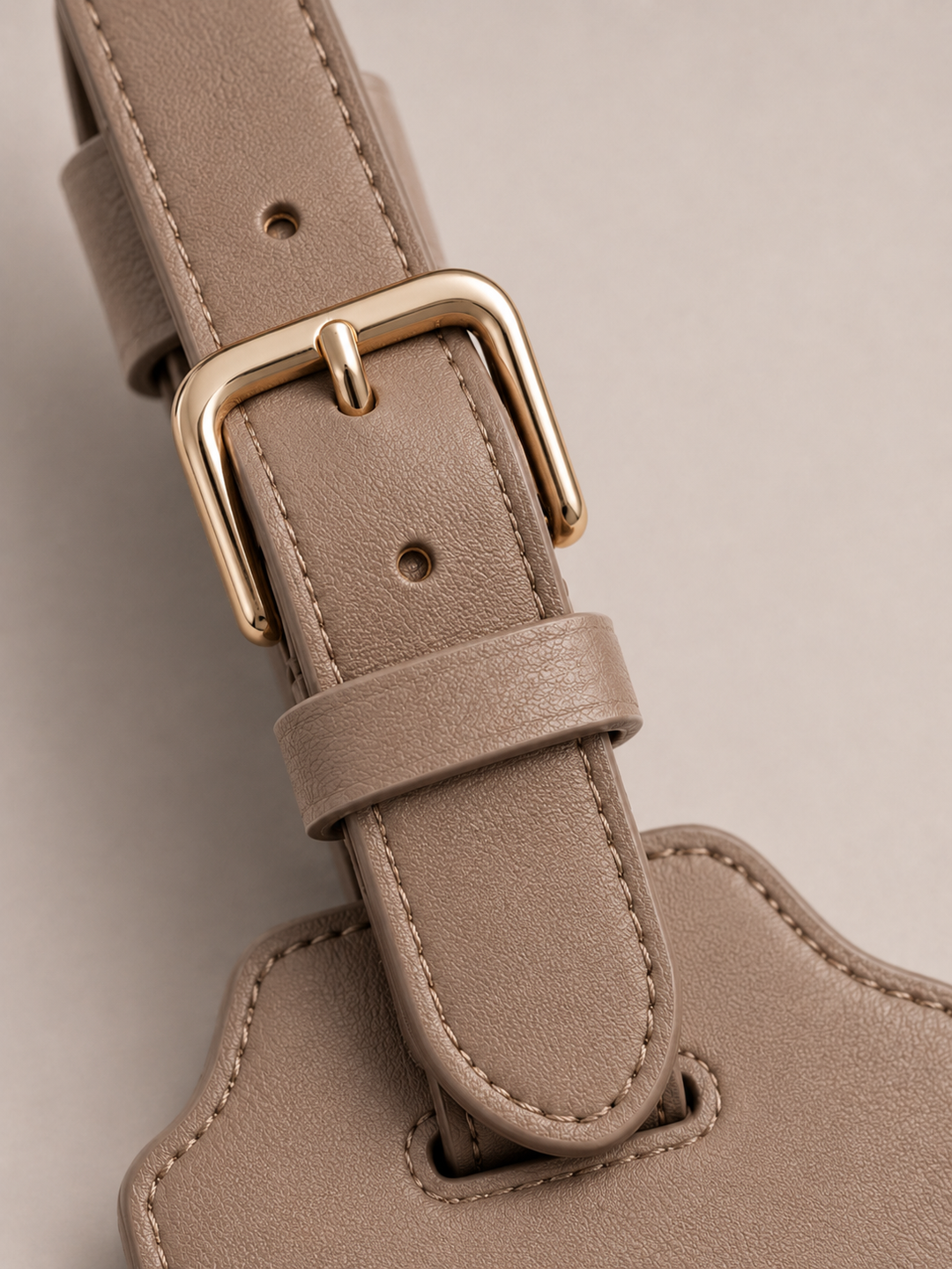 CityPiece Leather Luggage Tag . Taupe