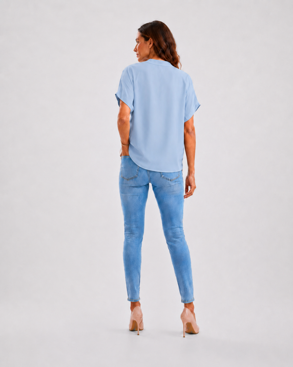 AMELIA | Belly covering light blouse